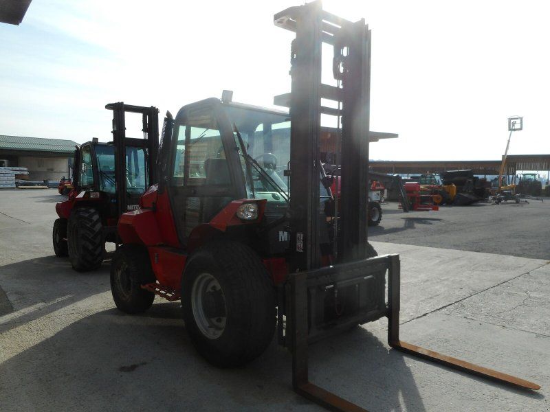 Manitou M30-4 Diesel Allradstapler mit Triplmast