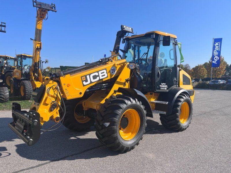 JCB TM 220 AGRI