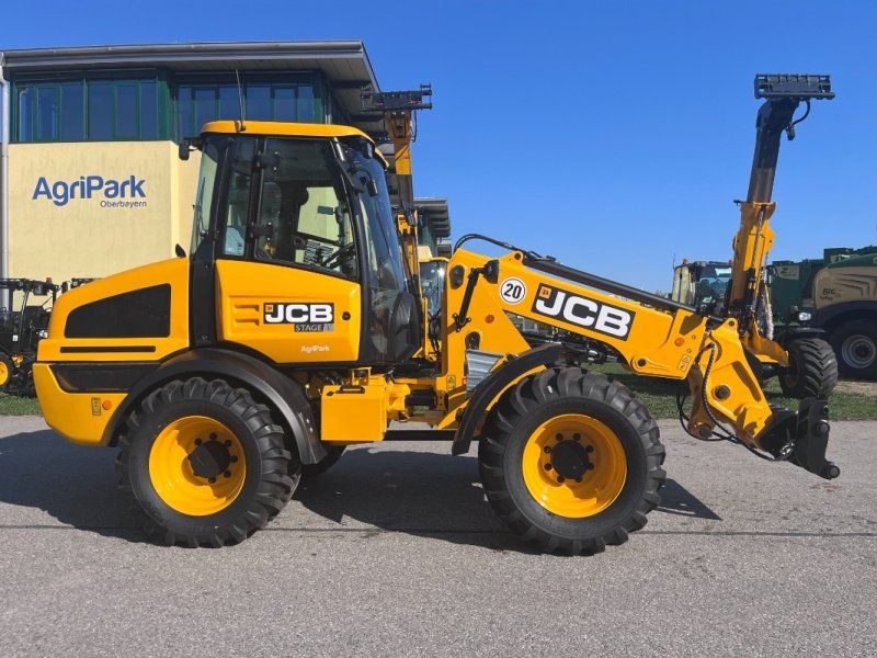 JCB TM 220 AGRI