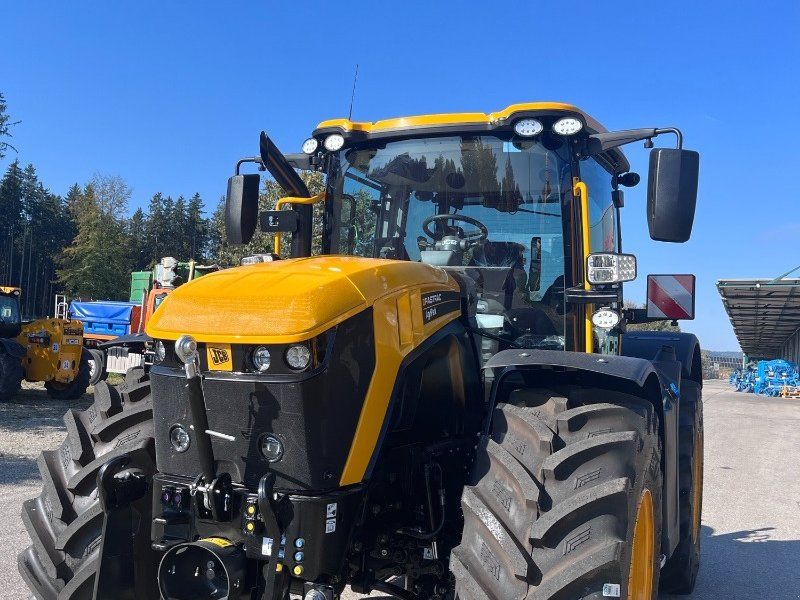 JCB FASTRAC 4220 ICON
