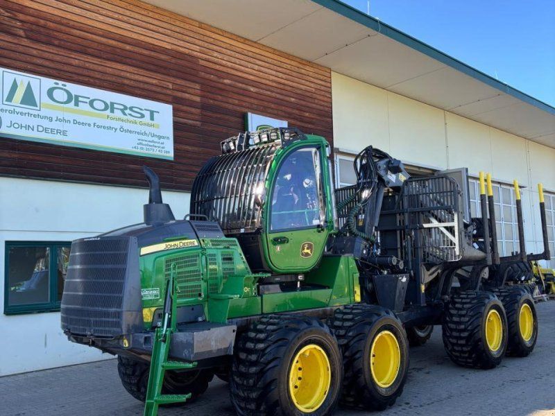 John Deere 1110G