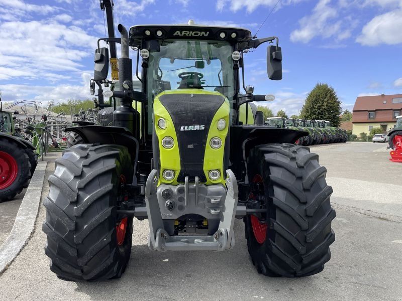 Claas ARION 660