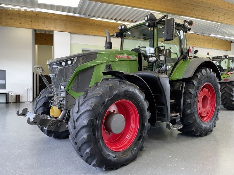 Fendt 933 VARIO GEN6 PROFI PLUS