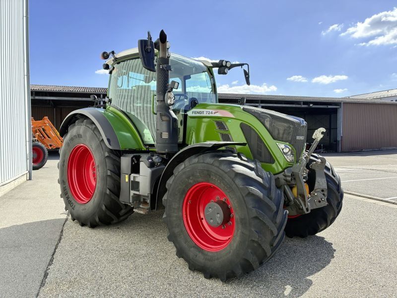 Fendt 724 VARIO S4 PROFI PLUS