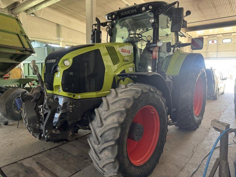 Claas Axion 870 CMatic