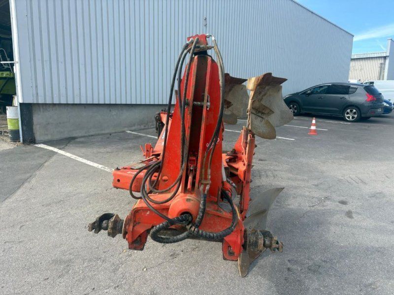 Kuhn Vari master 123