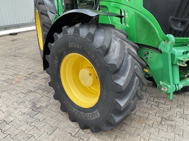 John Deere 6190R