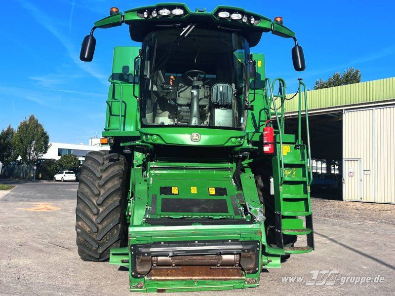 John Deere S770