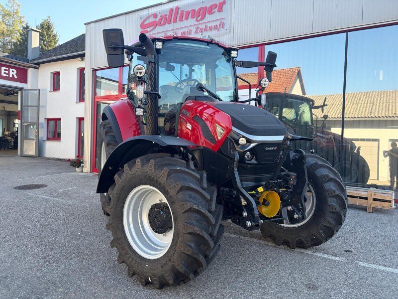 Case IH Farmall 120M