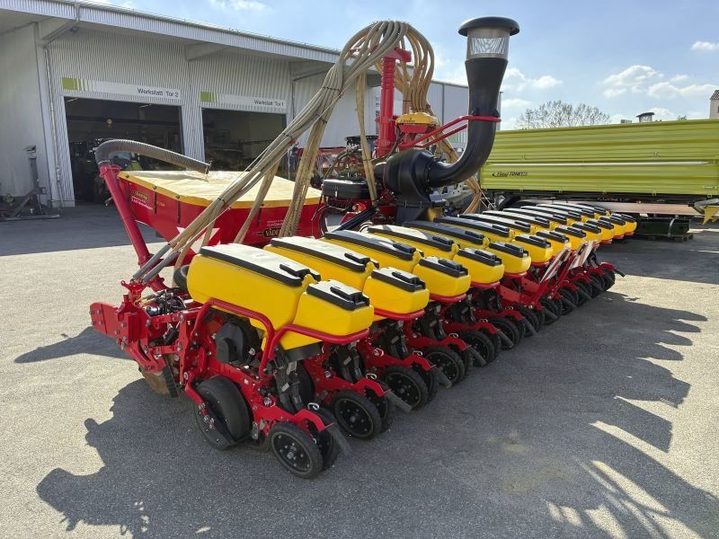 Väderstad TEMPO V TPV 12 + FH 2200