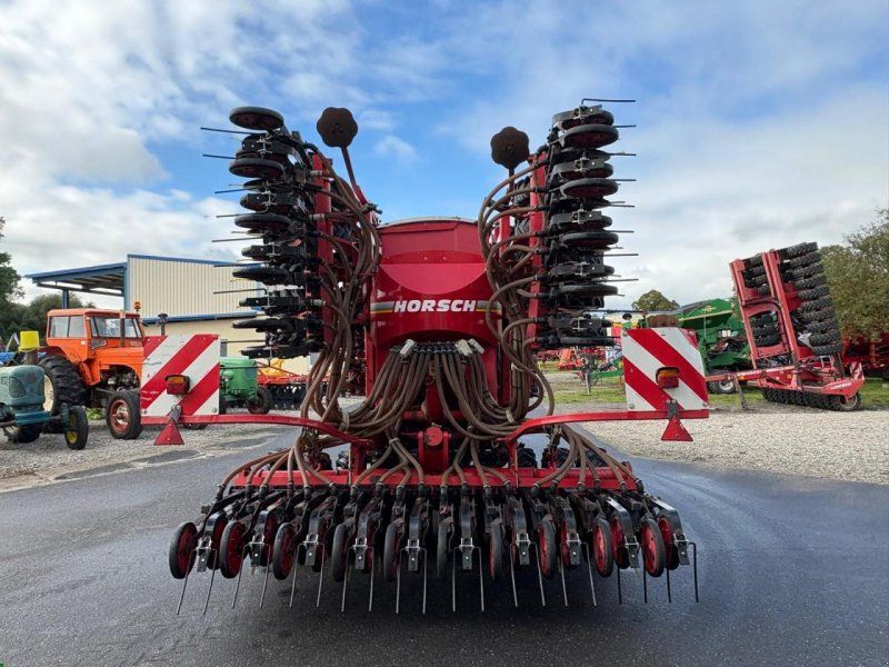 Horsch Pronto 6DC mit Düngeeinrichtung