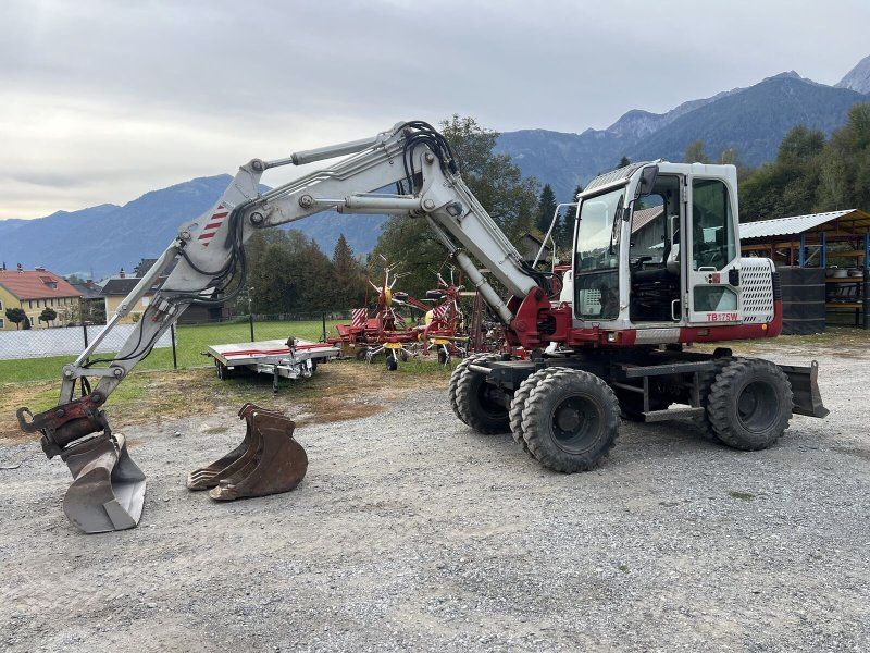 Takeuchi TB175W  mit Powertilt