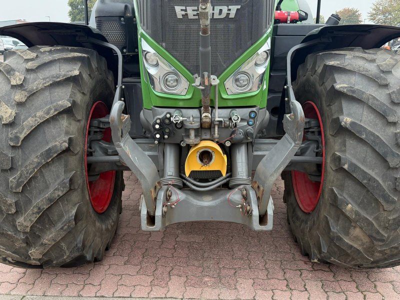 Fendt 826 Vario S4 Profi Plus