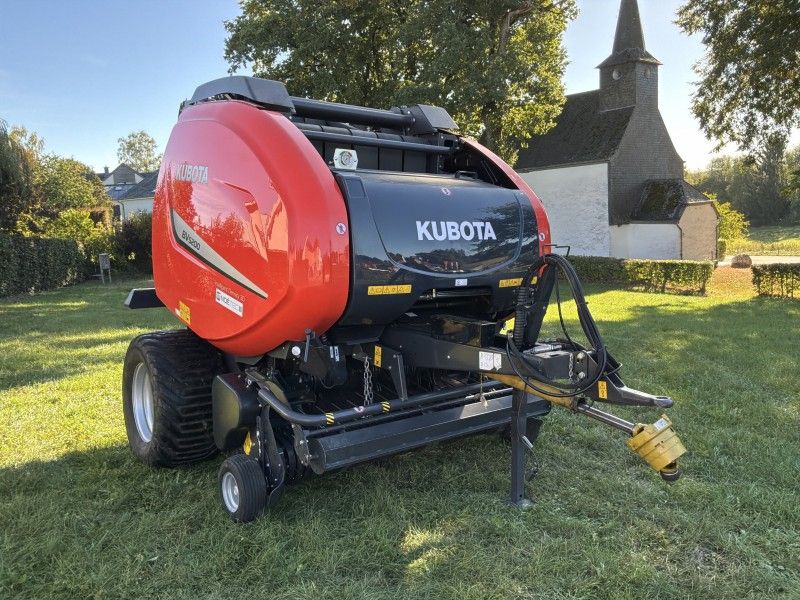 2016 Kubota BV 5200 SC 14 N Rundballenpresse