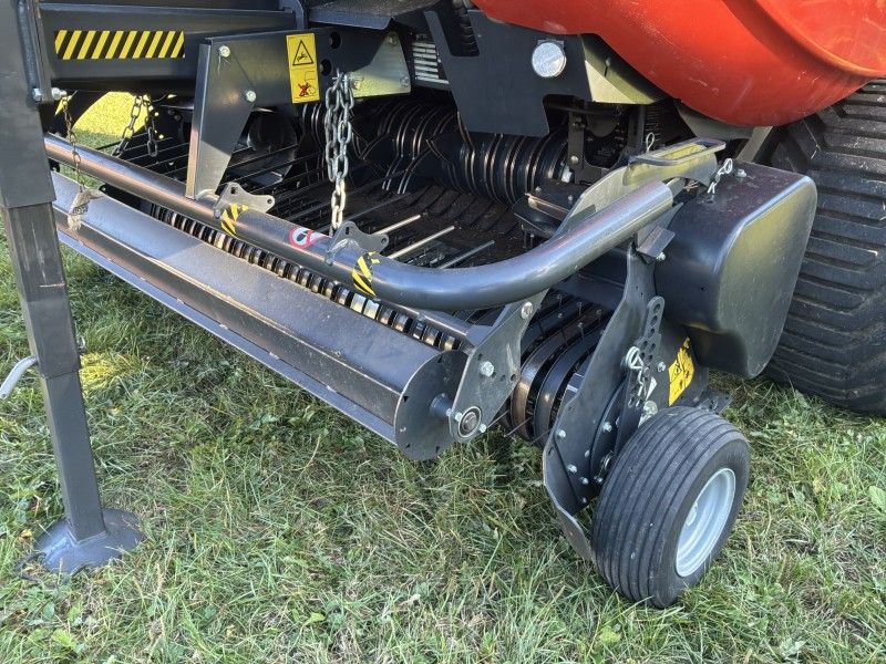 2016 Kubota BV 5200 SC 14 N Rundballenpresse