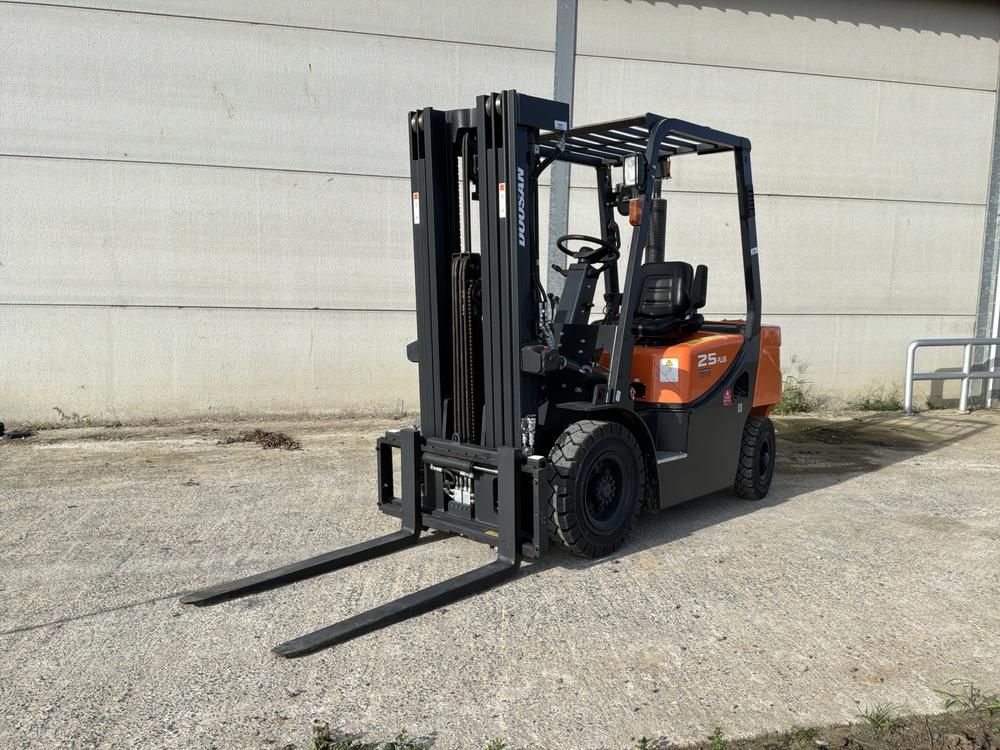 2020 Doosan D25GP Gabelstapler (Vorführmaschine)