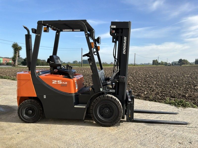 2020 Doosan D25GP Gabelstapler (Vorführmaschine)