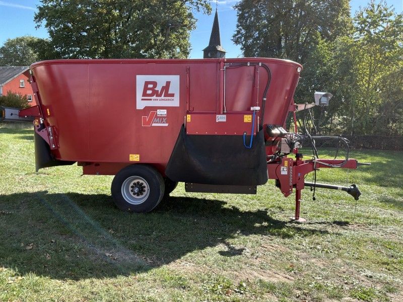 2023 Bvl V-MIX Plus 17N-2S Feed Mixer
