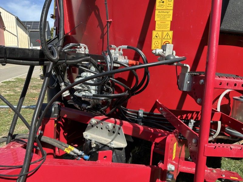 2023 Bvl V-MIX Plus 17N-2S Feed Mixer