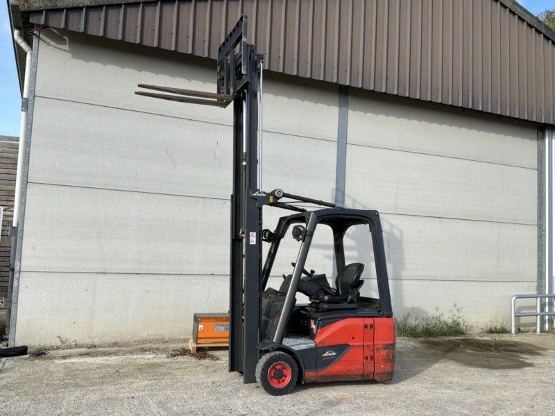 2017 Linde E16 EVO Electric Forklift