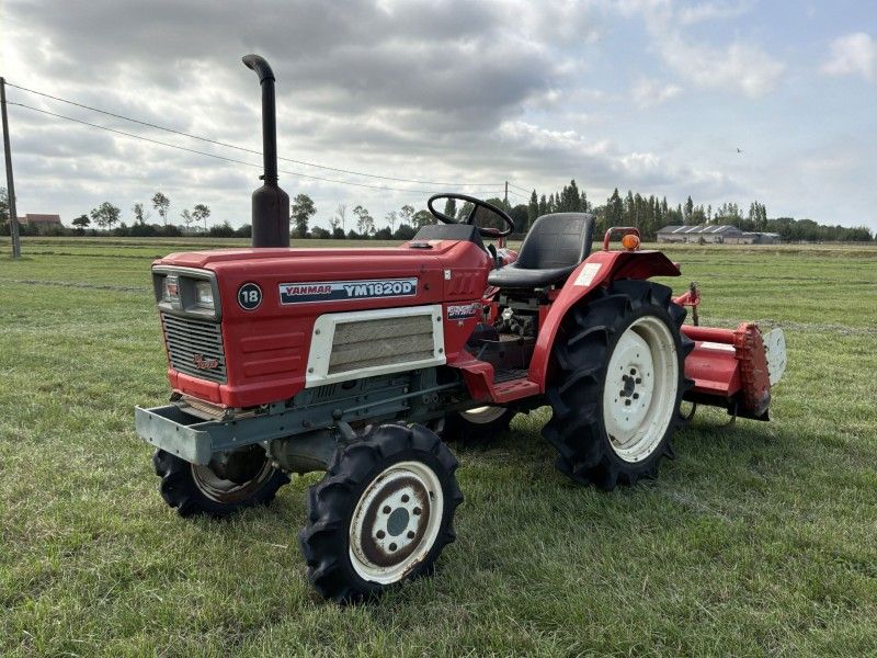 Yanmar YM1820D vierwielaangedreven minitractor met grondfrees