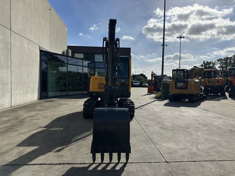 2010 Volvo EC55B Mid-Size Excavator