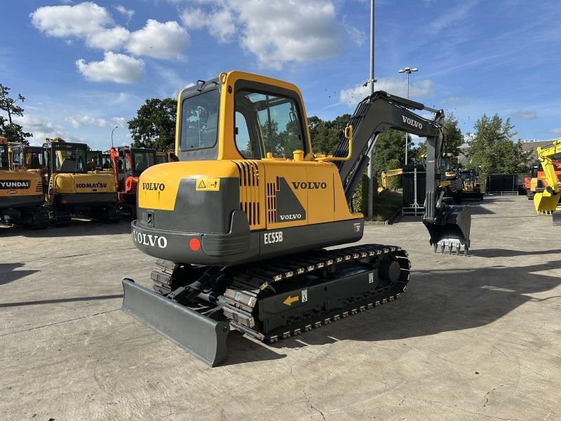 2010 Volvo EC55B Mid-Size Excavator
