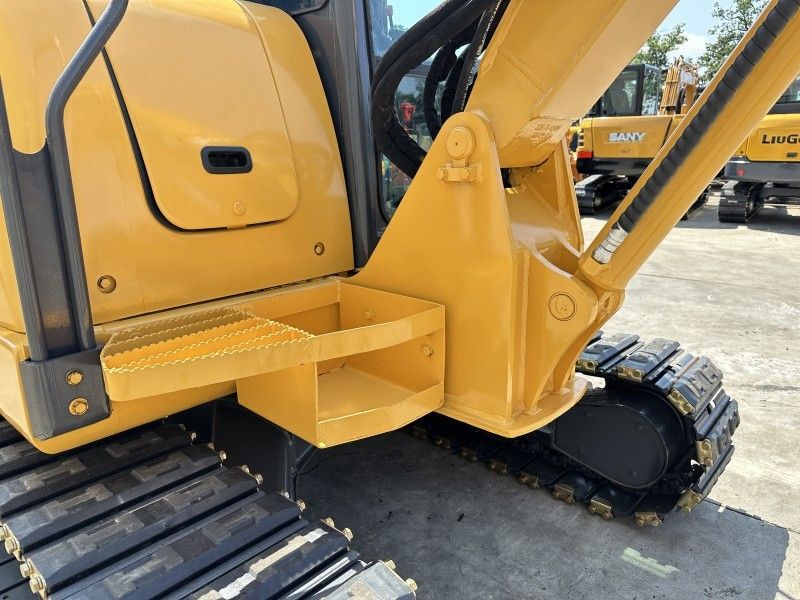 2016 Komatsu PC56-7 Mid-Size Excavator