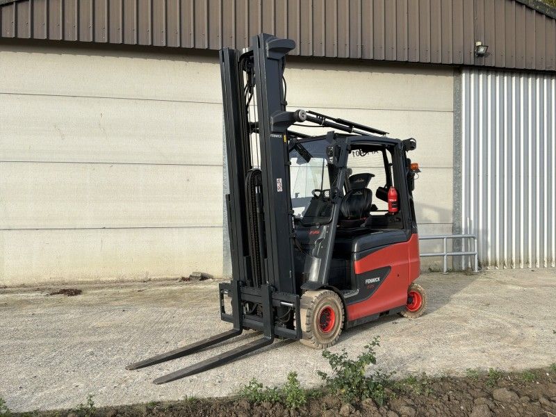 2018 Linde E25 Electric Forklift