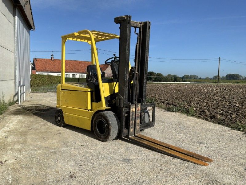 2004 Hyster J3.00XM Elektro-Gabelstapler