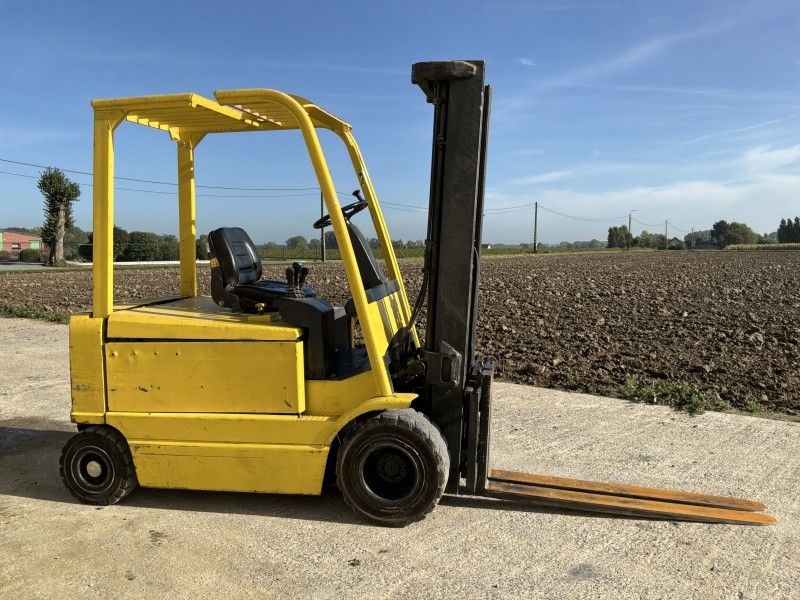 2004 Hyster J3.00XM Elektro-Gabelstapler