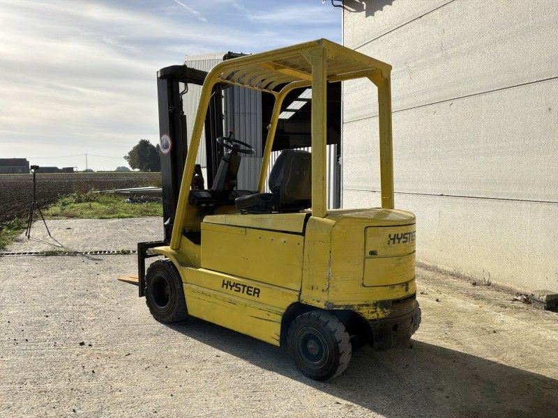 2004 Hyster J3.00XM Elektro-Gabelstapler