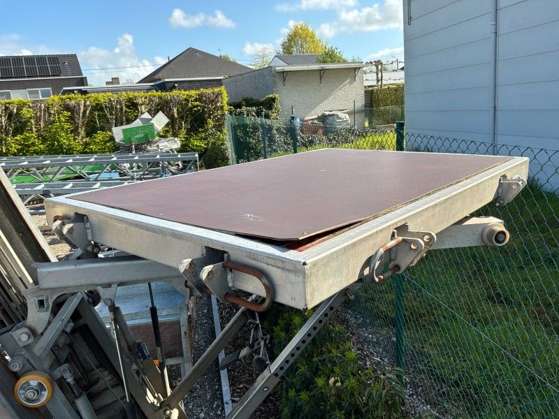 2007 CTE Pratika 250 pickup truck-mounted Scarrabile moving lift for mounting on the vehicle