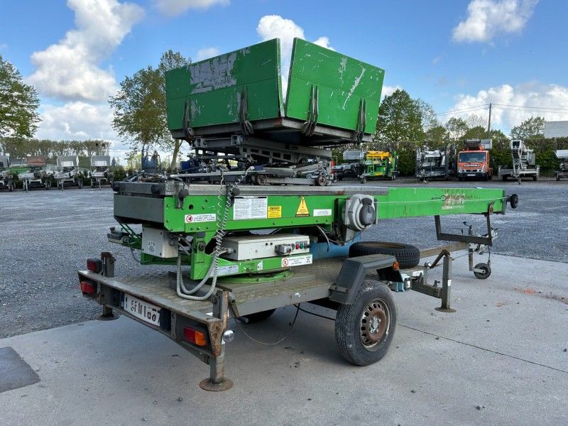 2008 CTE Pratika 205 Towed Moving Lift