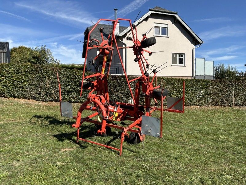 2007 Kuhn GF6401 MHO Tedders
