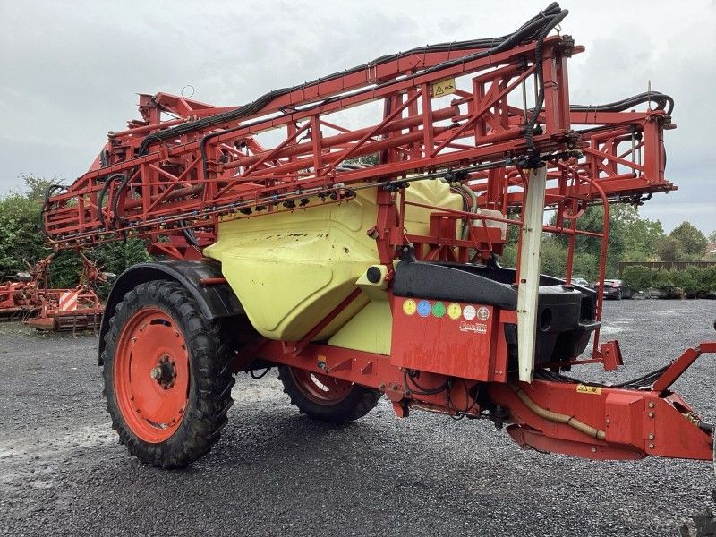 2005 Kverneland Phoenix B40 Trailed Field Sprayer