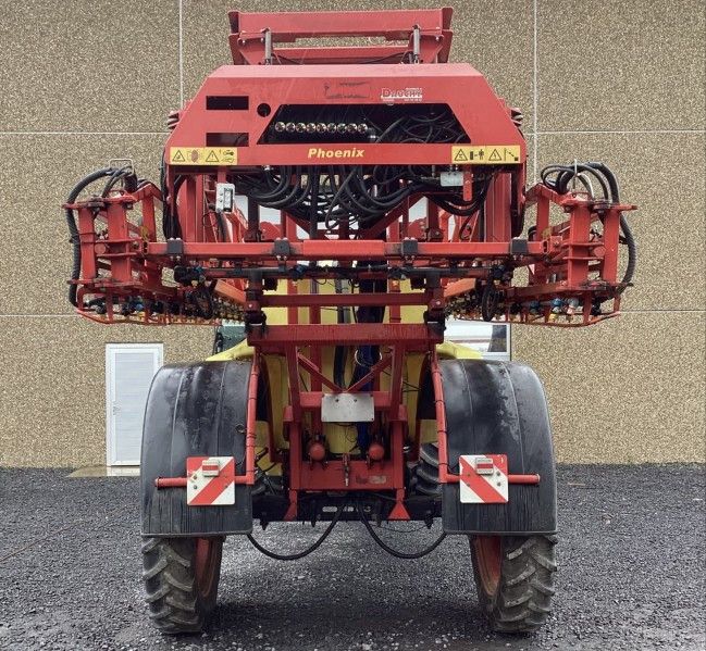 2005 Kverneland Phoenix B40 Trailed Field Sprayer