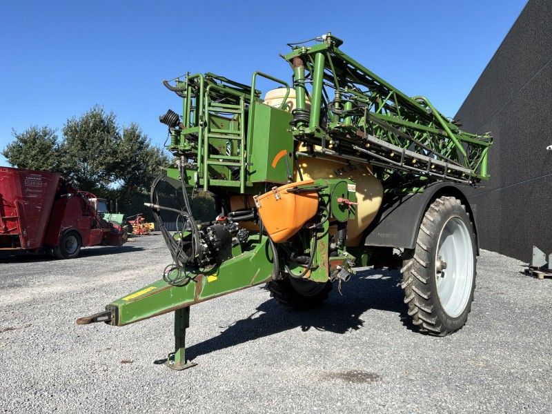 2007 Amazone UX 3200 gezogene Feldspritze