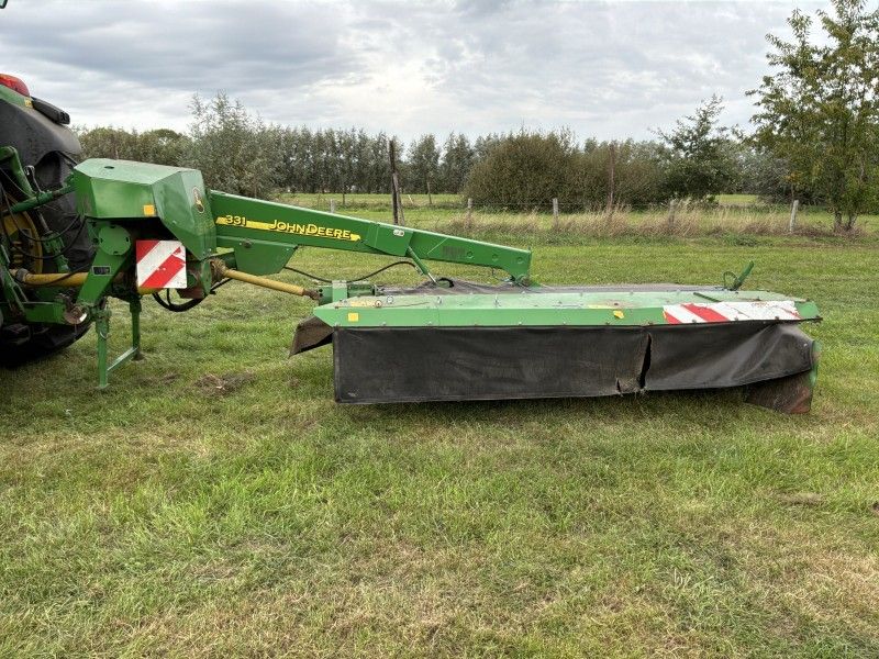 2010 John Deere 331 Scheibenmähwerk mit Aufbereiter