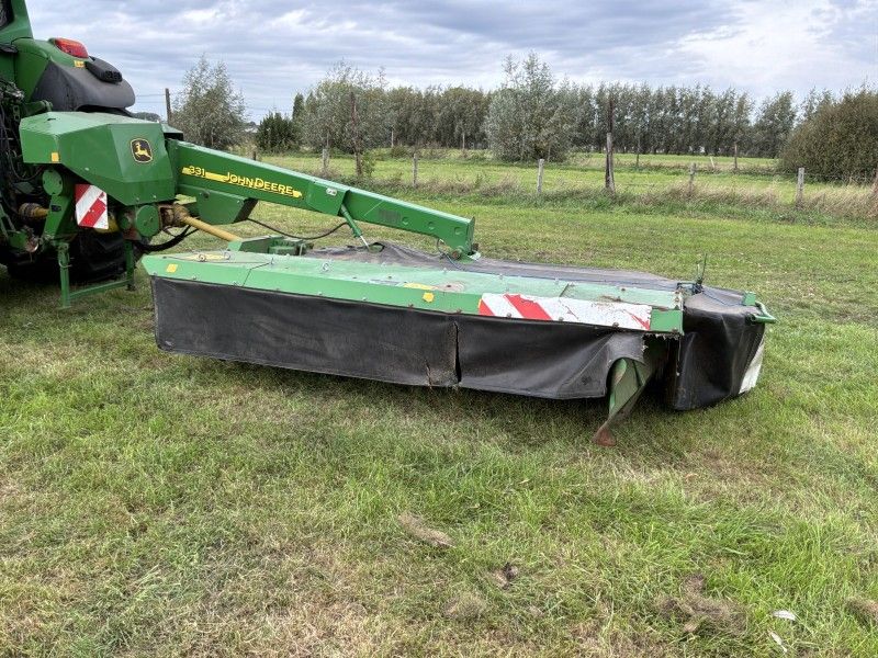 2010 John Deere 331 Scheibenmähwerk mit Aufbereiter
