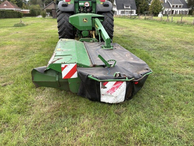 2010 John Deere 331 Scheibenmähwerk mit Aufbereiter