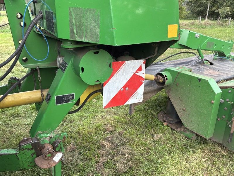 2010 John Deere 331 Scheibenmähwerk mit Aufbereiter