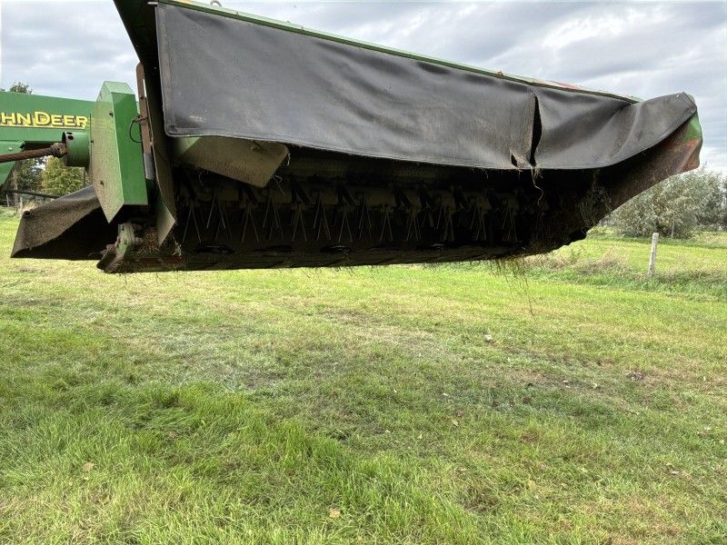2010 John Deere 331 Scheibenmähwerk mit Aufbereiter