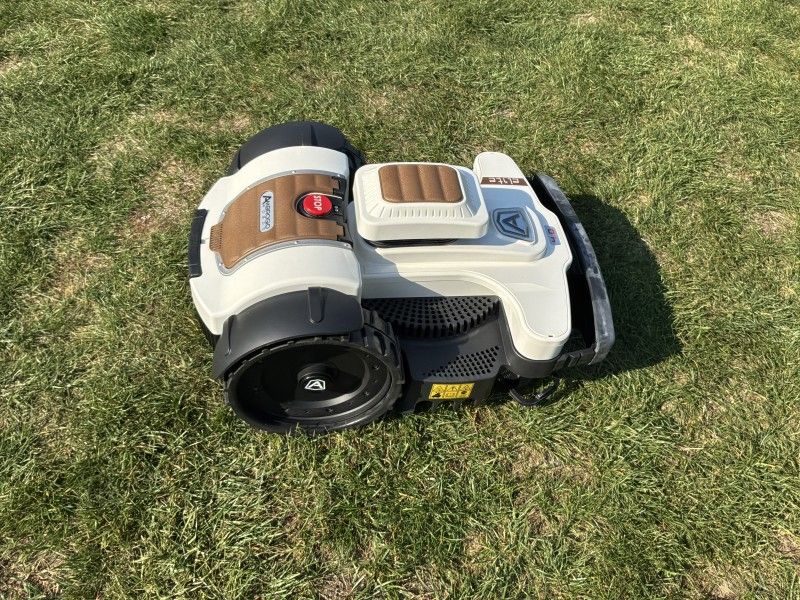 2023 Ambrogio 4.0 Elite Mähroboter (unbenutzt)