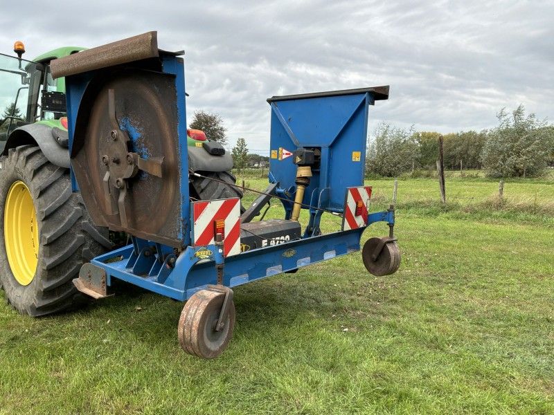 Robert F4700 Weideblotter