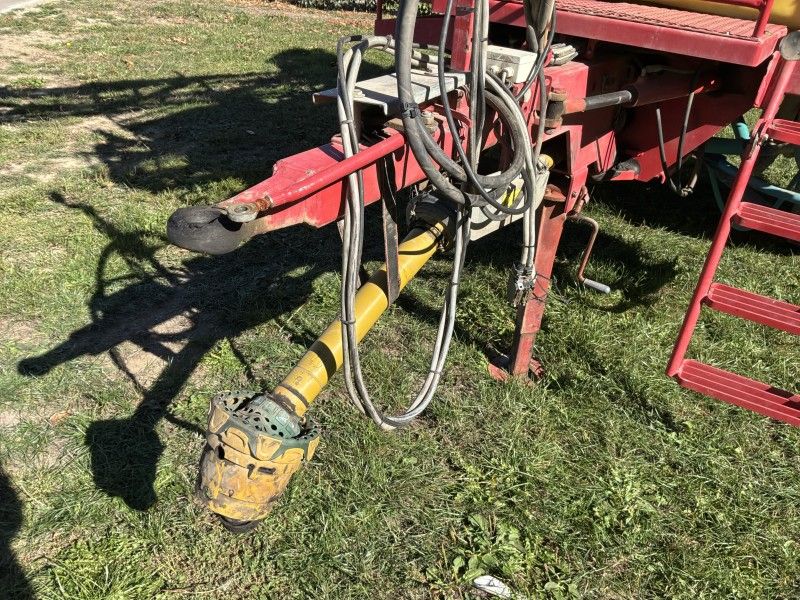 2009 Beyne PLK27/2500/260/7V Feldspritze