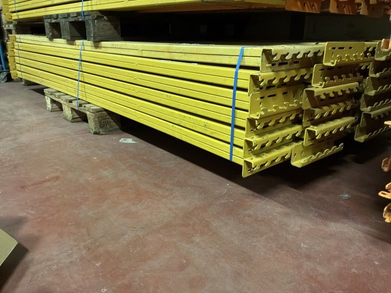 Nedcon 5-pin beams for pallet racking (38x)