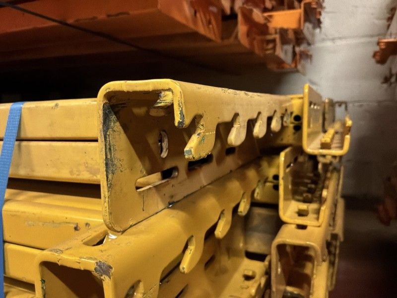 Nedcon 5-pin beams for pallet racking (38x)