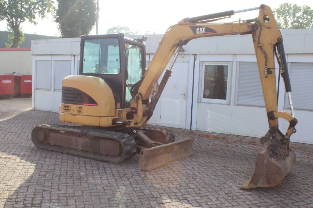 CAT 304 C
