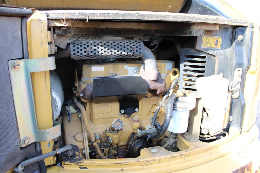 CAT 304 C